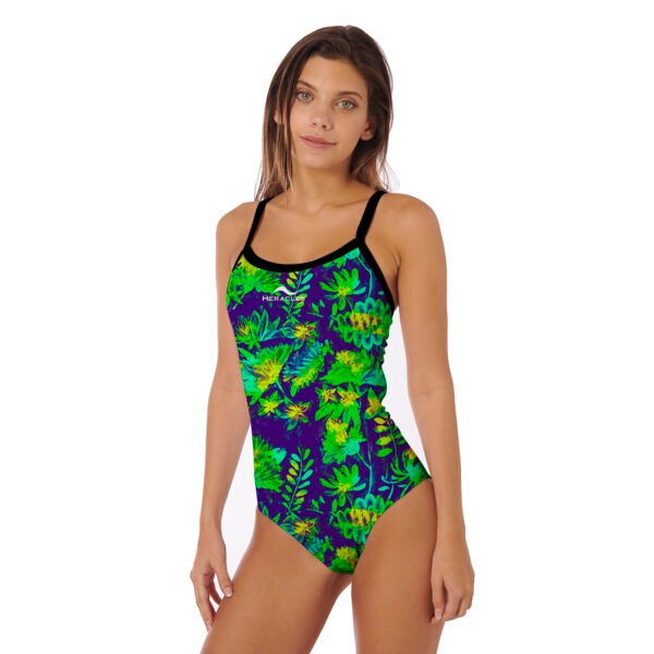 Malla estampada con bretel fino.